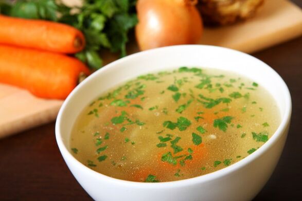 Soup with meat broth is a delicious dish on the menu of the drinking diet